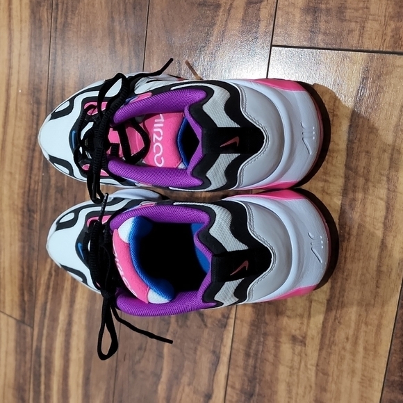 Nike air size 4.5y - Picture 3 of 5